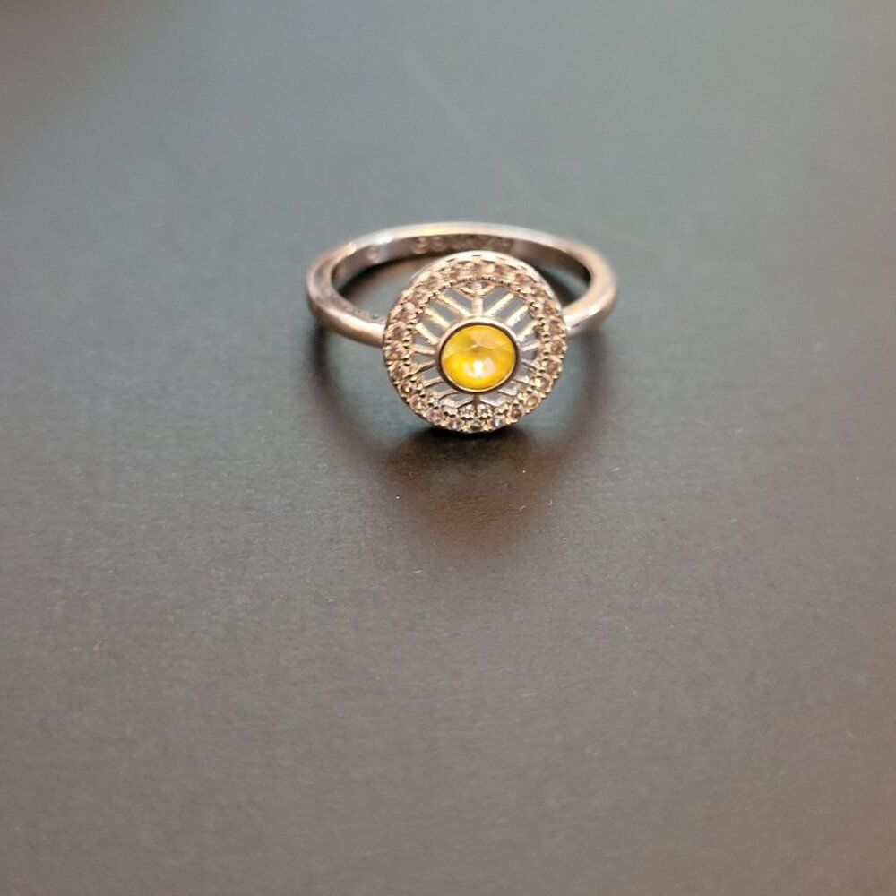 Vintage Sterling Silver Ring Yellow Citrine Gemstone
